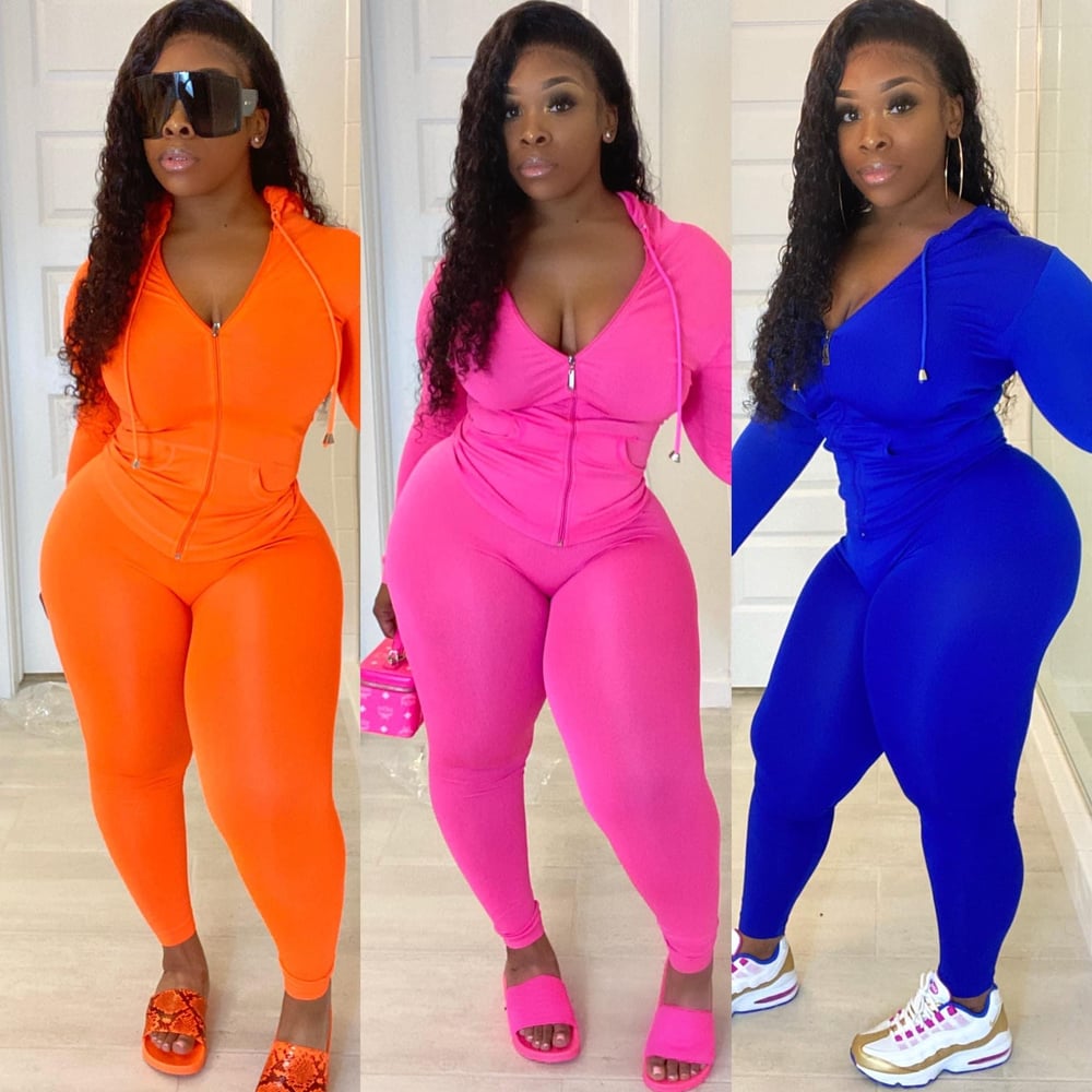 Image of ORANAGE TRACKSUIT TWO PIECE SET