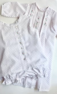 Image 10 of Bailee Box Pleat Day Gown & Diaper Set