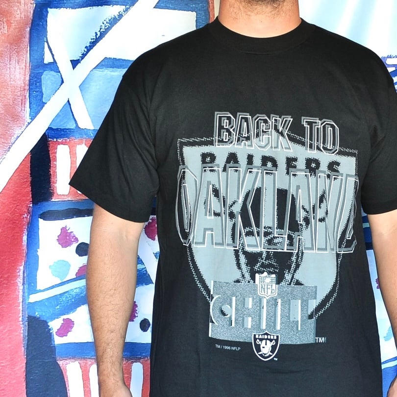 Image of Vintage 1996 Oakland Raiders "Welcome Back" NFL Chill T-Shirt Sz.XL