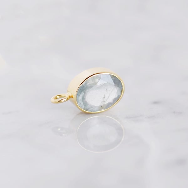 Image of Sri Lanka Aquamarine crystal oval cut 14k gold necklace no.3