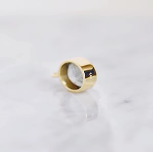 Image of Sri Lanka Aquamarine crystal oval cut 14k gold necklace no.3