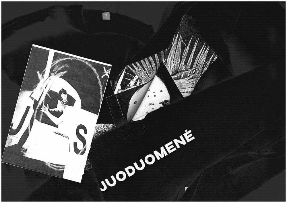 Image of JUODUOMENĖ WHITE & BLACK T-SHIRT