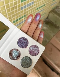 Image 2 of Duo Chrome Matte Eyeshadow Palette - Mixed Series 