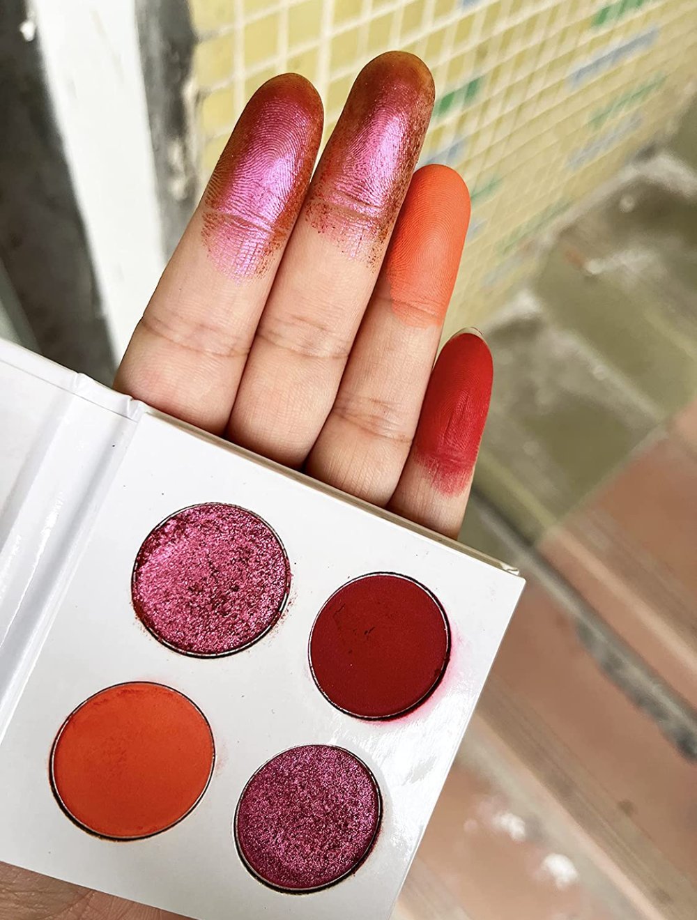 Duo Chrome Matte Eyeshadow Palette - Red Series
