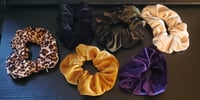 Image 1 of Drink cover & Zippered scrunchie.
