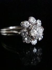 Image 2 of VINTAGE 18CT WHITE GOLD DIAMOND 1.20CT CLUSTER RING Si1 AND H-I COLOUR