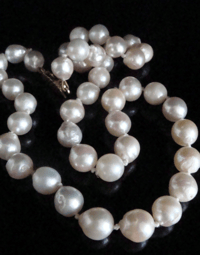Image 1 of VINTAGE ANTIQUE 9CT 7MM CULTURED PEARL SINGLE STRAND NECKLACE 16"