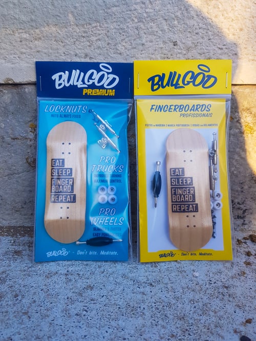 Image of FINGERBOARD LIFESTYLE | PRO Fingerboard (Maple Colorway)