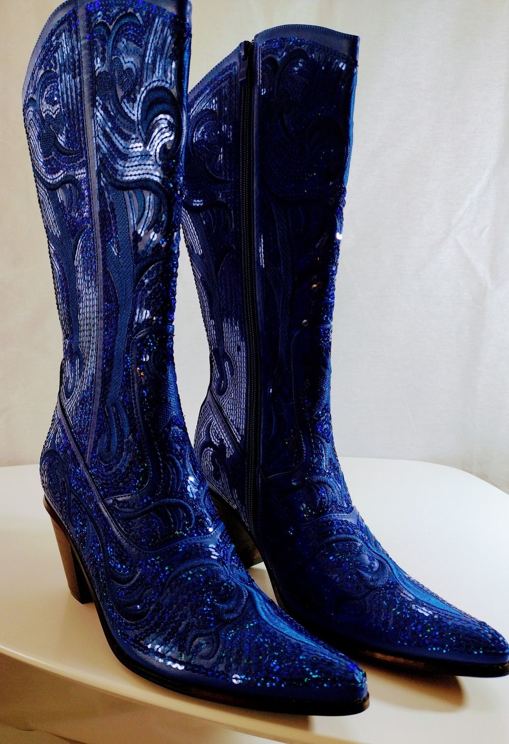 BLING BOOTS! 