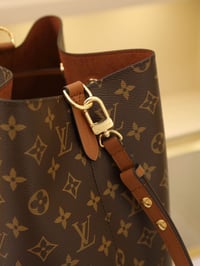Image 7 of Borsa Louis Vuitton -  Néo Noé