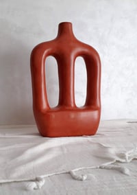 Image 4 of TERRACOTTA VASE - CINNAMON