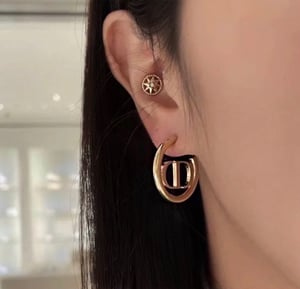 Image of NOW $180 💥 Dior 30 Montaigne Gold Earrings