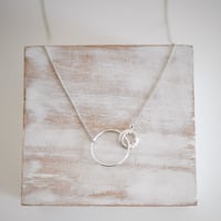 Image 1 of Collier Court OPIA Argenté