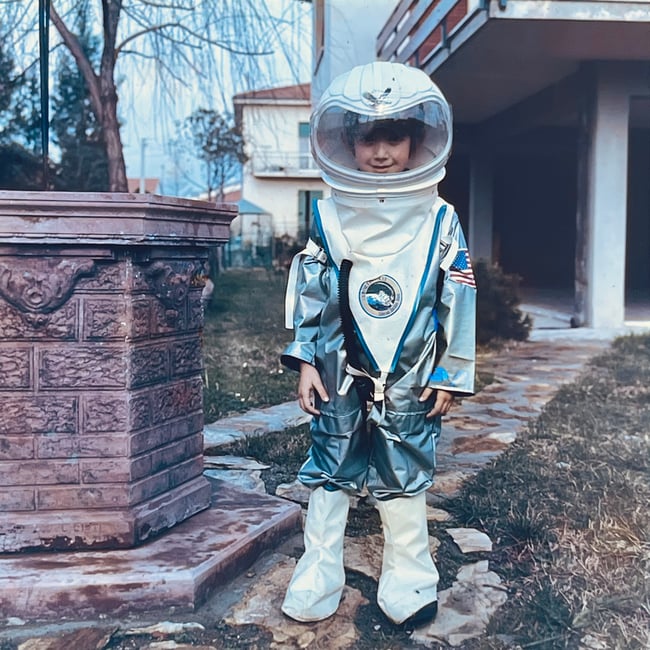 BARBARONE SUL PIANETA DELLE SCIMMIE EROTOMANI