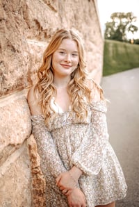 Image 4 of 30 Minute Senior Photo Session 
