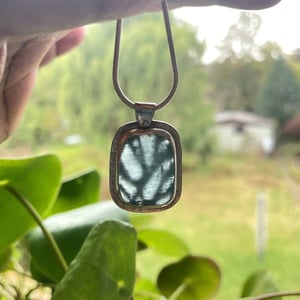 Image of Aquamarine Slice Seaweed necklace