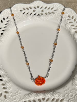 jack o lantern necklace 