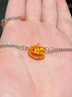 jack o lantern necklace 