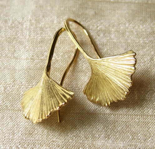 Image of Ginkgo Leaf Earrings 18k Gold