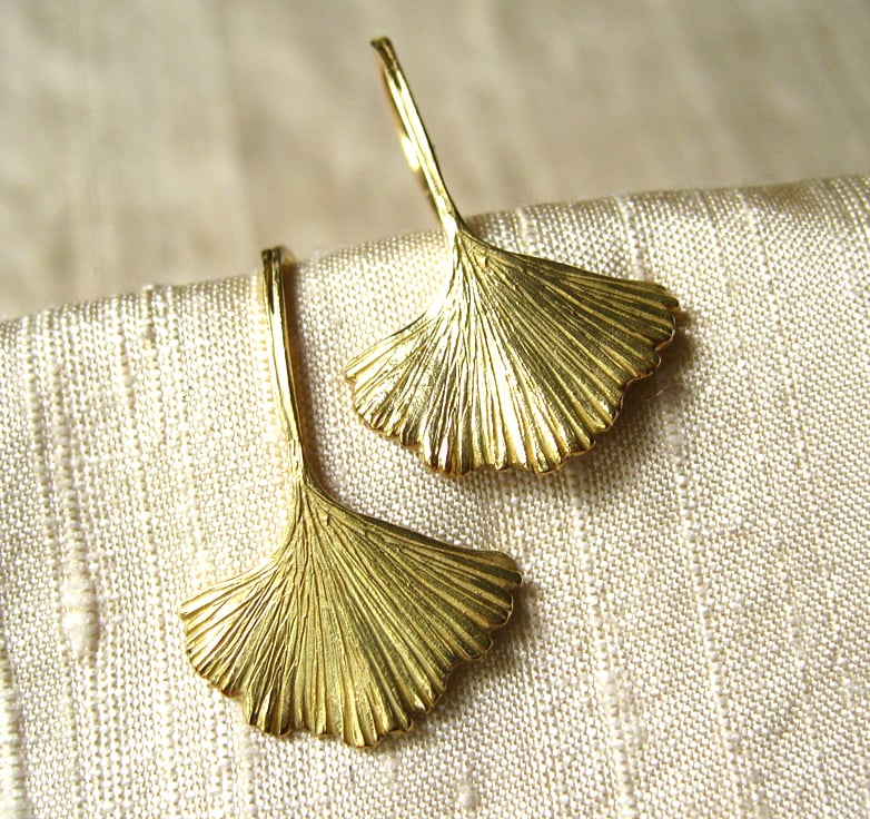 Ginkgo Leaf Earrings 18k Gold Mimi Favre Studio