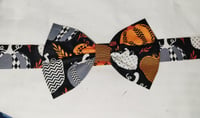 Image 3 of Pumkin bowtie collar 