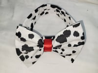 Image 1 of Dalmatian bowtie collar 🐕