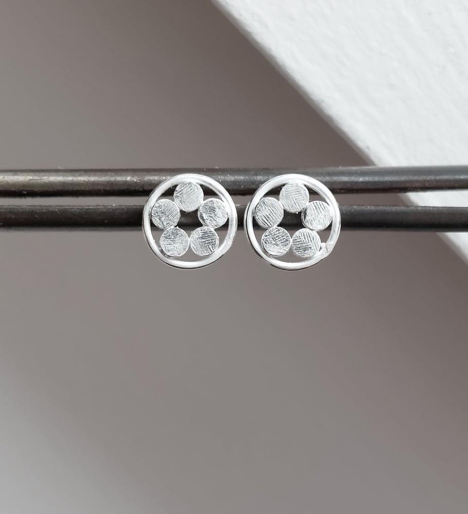 Image of Starflower Frame earstuds 