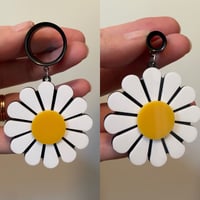 Daisy Tunnel Dangles (sizes 4g-2")
