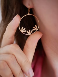 Image 3 of Grandes Boucles d'Oreilles KALÉA RING