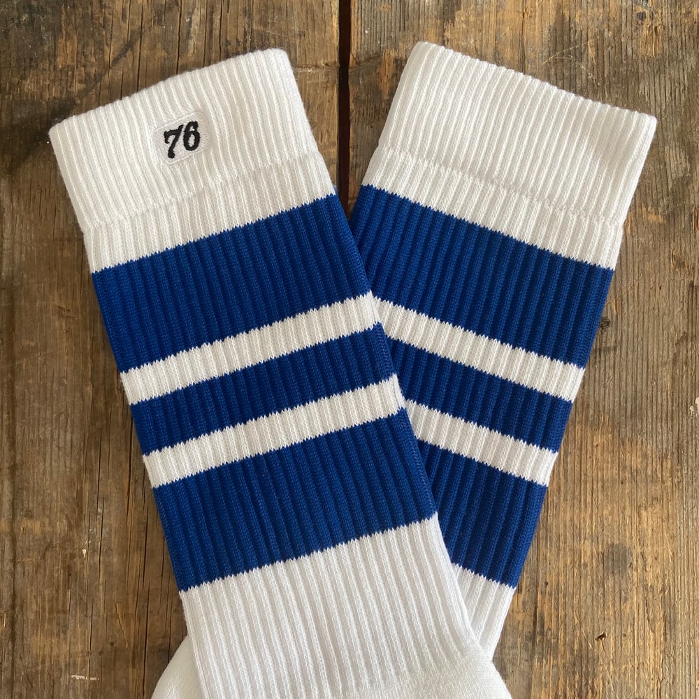 Image of Spirit of 76 RETRO SOCKS "BLUE BLUES ON WHITE" LO