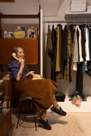Image 5 of Gonna velluto marrone
