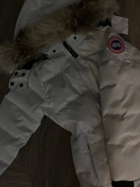 Image 7 of Women’s CG parka🖤✨