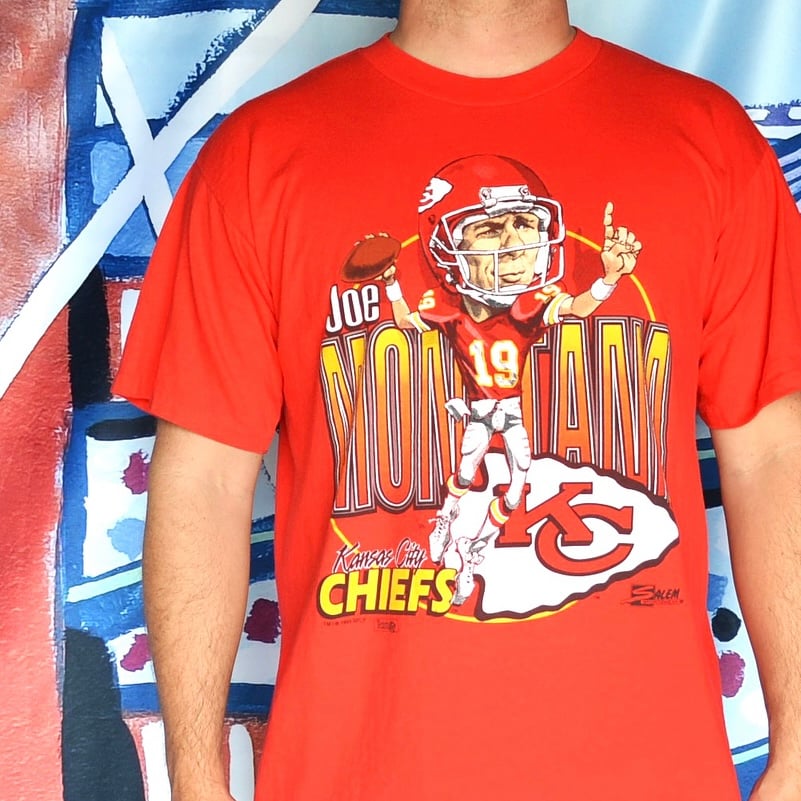 Image of Vintage 1993 Kansas Chiefs Joe Montana Salem Sportswear Caricature T-Shirt Sz.L