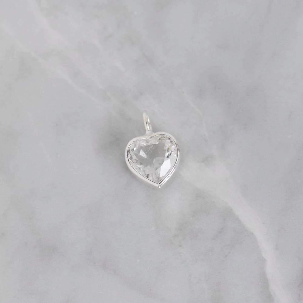 Image of Crystal Heart x Clear Quartz heart shape diamond cut silver necklace
