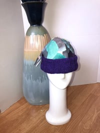 Image 1 of H.O.D. Purple Floral Velvet Crown W/ Purple Textured Cable Knit Brim 