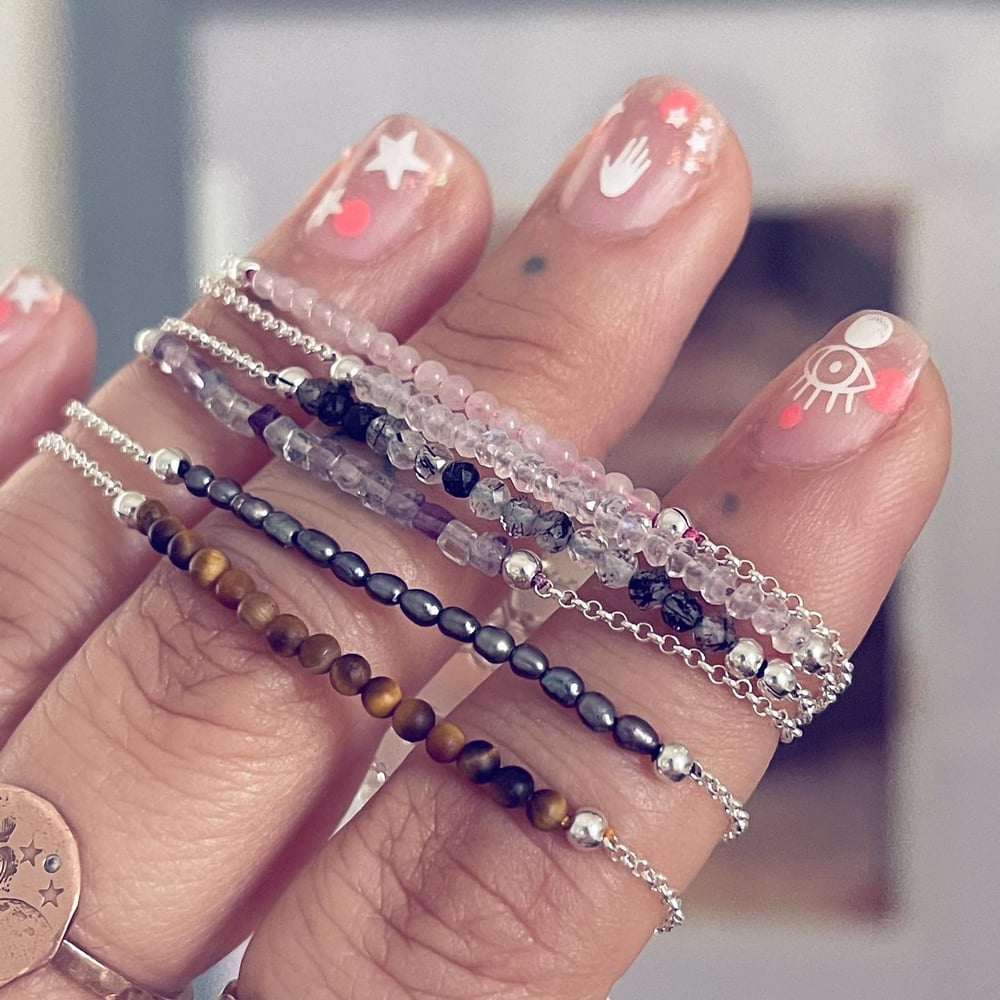Image of gemstone with chain bracelet
