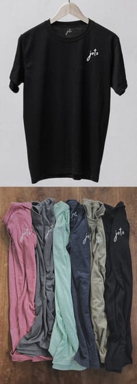 CLASSIC Joto Embroidered T-Shirt