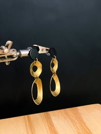Image 2 of Oh Oh Earring
