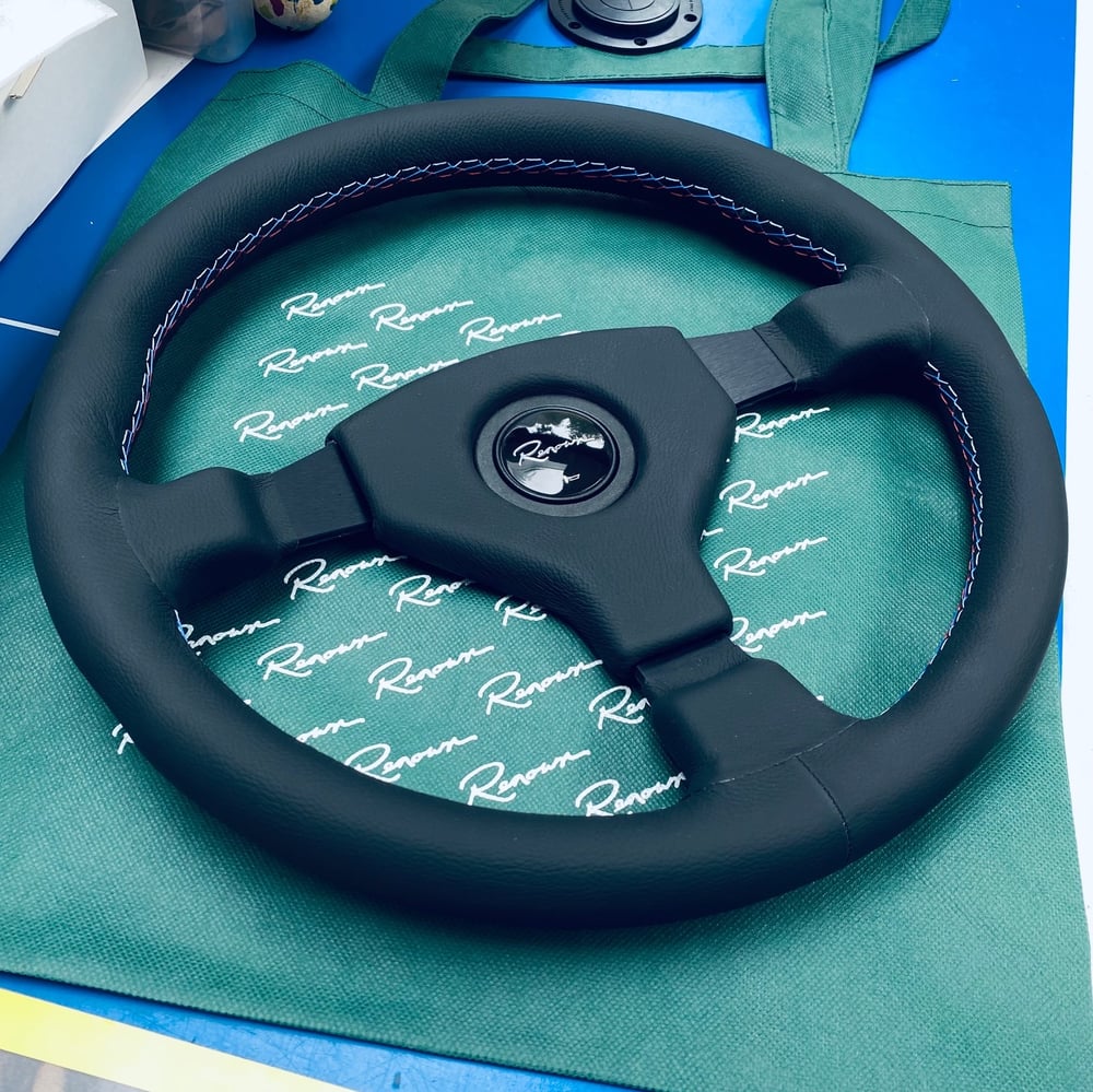Image of NEW Renown Champion MOTORSPORT Horn Pad Leather Steering Wheel