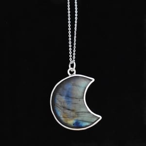 Image of Big Crescent Moon x Labradorite Moonstone cabochon cut silver necklace