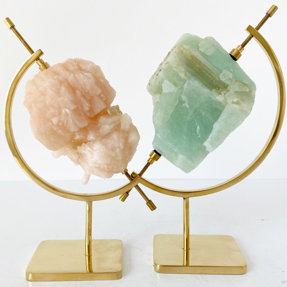 Stilbite/Green Apophyllite no.73 + Brass Arc Stand | Vintau