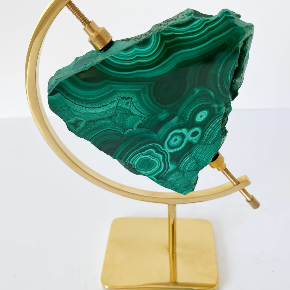 Image of Malachite no.31 + Brass Arc Stand