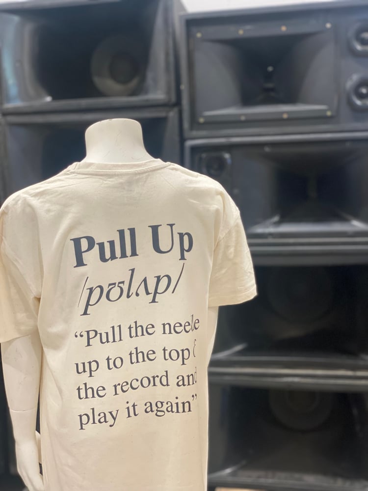 Image of PULL UP - KNOWLEDGE EDITION - T-SIRT