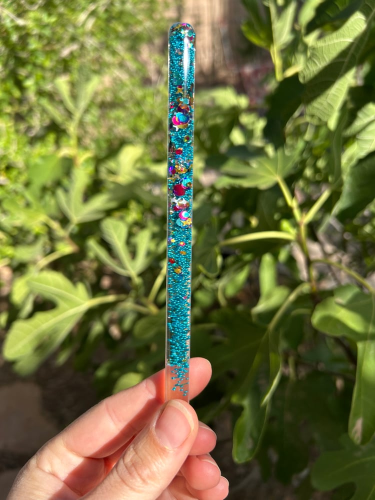 Image of Teal Metallic Retro Wand