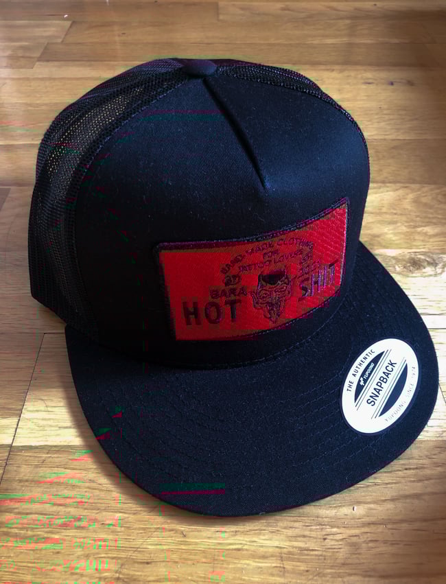 HOT SHIT - SNAPBACK TRUCKER