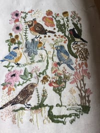 Image 4 of A broder Fleurs et Oiseaux