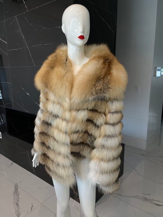 Image of LUNA FUR BOMBER