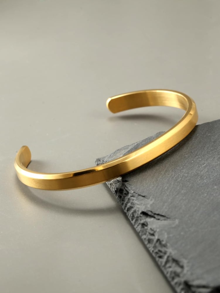 Image of Small Gold Cuff 