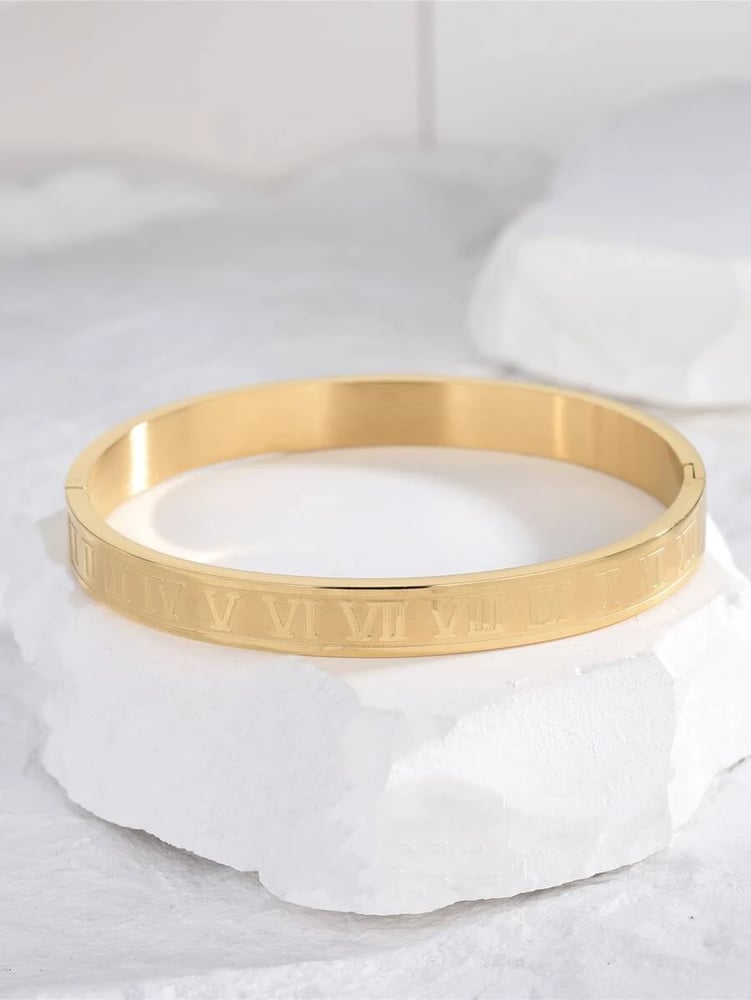 Image of Gold Roman Bracelet 