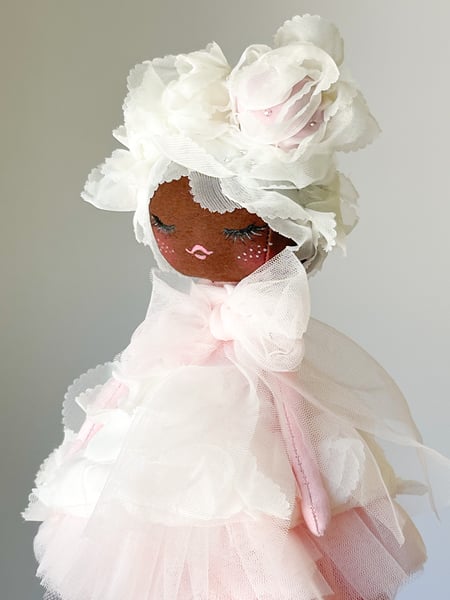 Image of Floral Collection Little Doll Rosa
